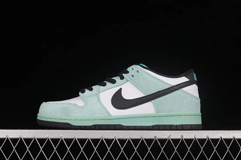 All Categories Nk SB Dunk Series Nk SB Dunk Low Low-top Sneakers Nk Dunk SB Low IW Ice Blue Dunk Series Low-top Casual Sports Skateboard Shoes 819674-301